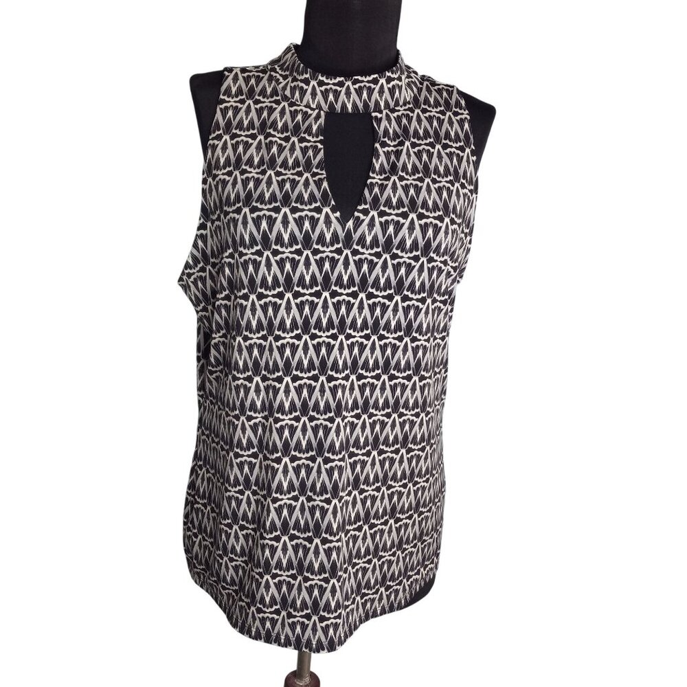 WHBM Outlet L Tank Top Black White Geometric Print Sleeveless Keyhole Neckline